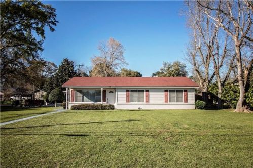 1700 Williams Ave, Natchitoches LA  71457-5243 exterior