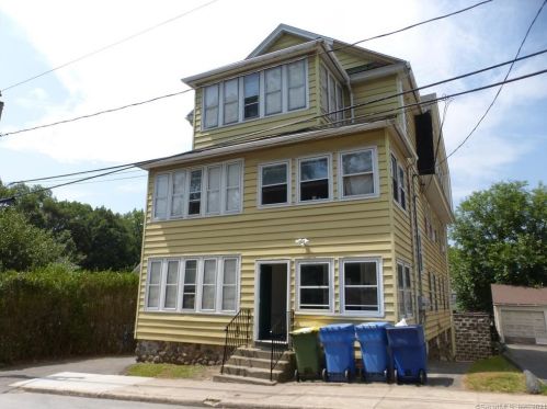 88 Englewood Ave, Waterbury, CT 06705-1805