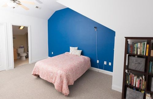 2518 Hackberry St, Cincinnati OH  45206-2104 exterior