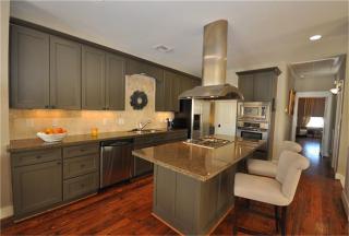 1415 Asbury St, Houston TX  77007-3110 exterior