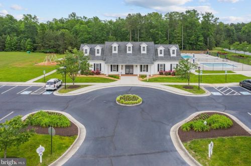 1943 Kennington Park Rd, Aylett VA  23009-3066 exterior