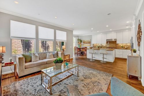 199 Rodeo, Irvine CA  92602 exterior