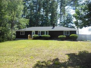 19 Chagnon Ln, Pelham, NH 03076-3310