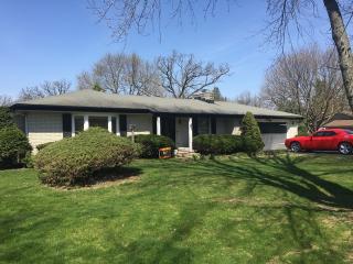 4828 Sudbury Ln, Rockford, IL 61101-6032