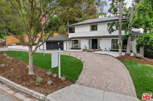 1542 Moreno Dr, Glendale, CA 91207-1220