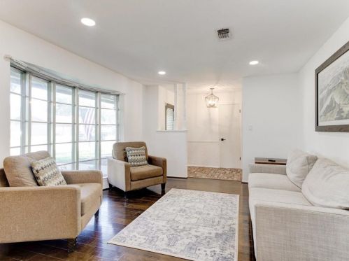 5000 Stacey Ave, Fort Worth TX  76132-1627 exterior