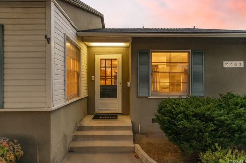 2401 Baker St, Santa Ana, CA 92706-1950