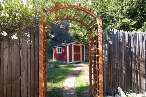 8 Paso Del Rio, Tassajara Hot Springs, CA 93924-9448