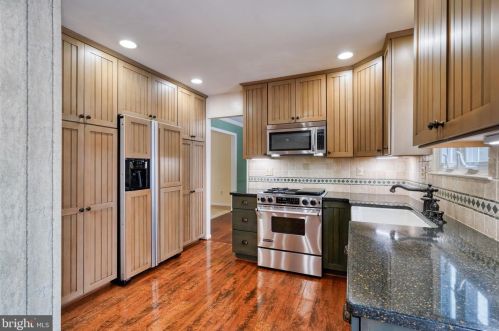 1609 Mithering Ln, Silver Spring MD 20905-7045 exterior