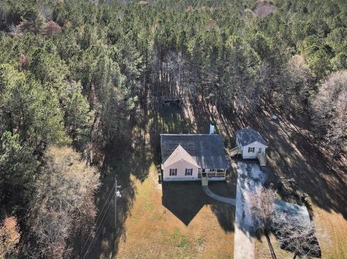 2051 Mallard Ridge Rd, Madison, GA 30650-3240
