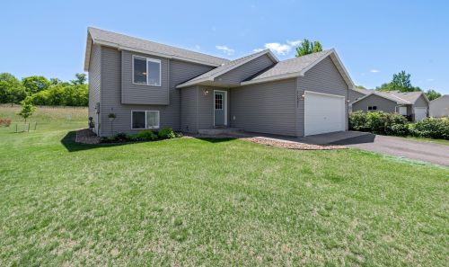 11531 290th Ave, Princeton, MN 55371-3481