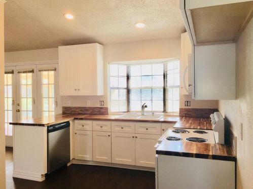 5314 Anchor Bay Dr, Garland TX  75043-4828 exterior