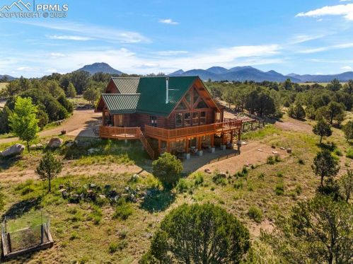 400 Jake Rd, Horn Creek, CO 81252-9794
