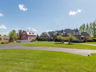 17601 Greenbluff Rd, Colbert, WA 99005-9505