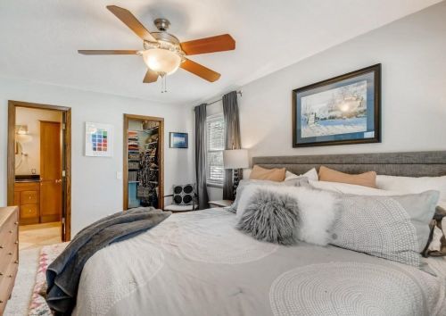 4902 Dominica Way, Saint Paul MN  55124-8692 exterior