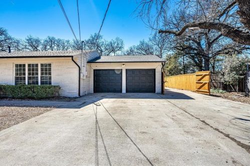 1618 6th St, Irving TX  75060-3203 exterior