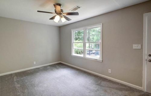 55 Baker Dr, Atlanta GA  30354-2017 exterior