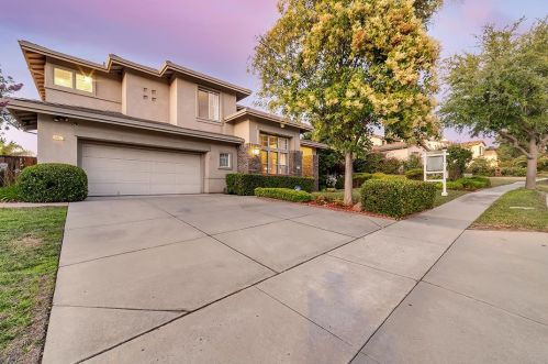 2687 Sycamore Grove Pl, San Jose, CA 95121-3200