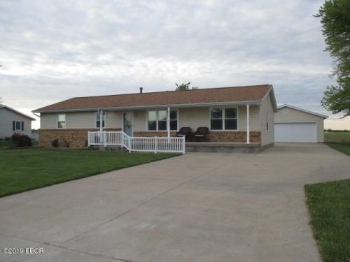 11 Orchard Ave, Fairman, IL 62882-1001