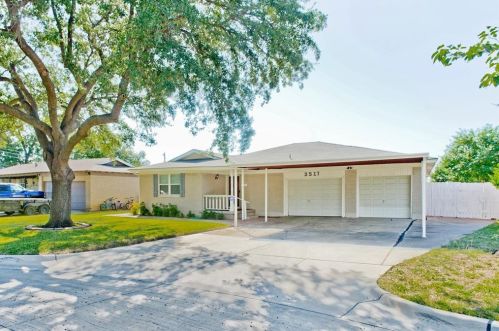 3517 Montreal Cir, Fort Worth, TX 76117-3249