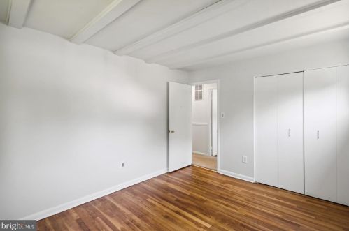 103 Claybrook Dr, Silver Spring MD 20902-3114 exterior