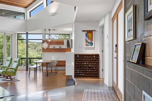 1101 Cyn Edge Dr, Austin TX  78733-2005 exterior