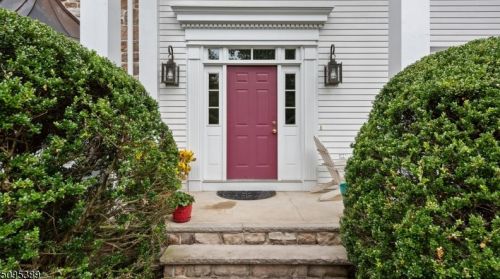 404 High St, Stirling, NJ 07980-1117