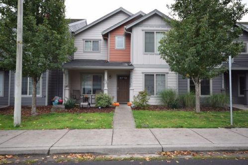 13815 64th Cir, Vancouver, WA 98682-5983