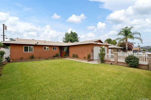 10462 Hole Ave, Riverside CA  92505-1620 exterior