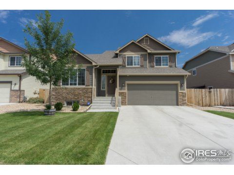 423 Pioneer Ln, Loveland, CO 80534-7832