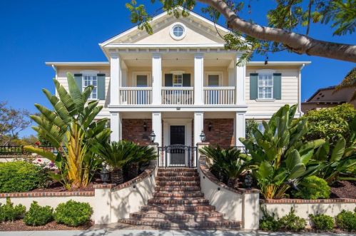 2650 Garden House Rd, Carlsbad, CA 92009-3089