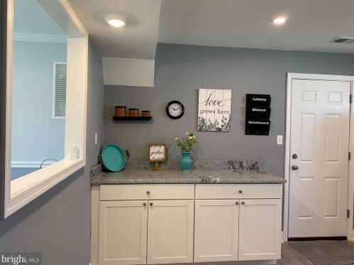 310 Stevens Ave, Arnold MD 21012-1547 exterior