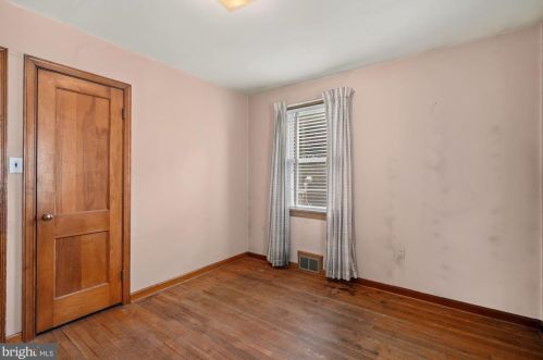 605 Rosemere Ave, Silver Spring MD 20904-3021 exterior