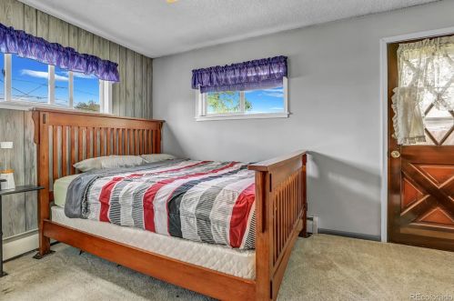 2751 55th Ave, Denver CO 80221-1615 exterior