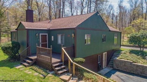 122 Tyrone Rd, Morgantown, WV 26508-2955