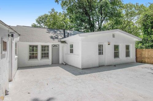3247 Fulton St, Atlanta GA  30354-2401 exterior