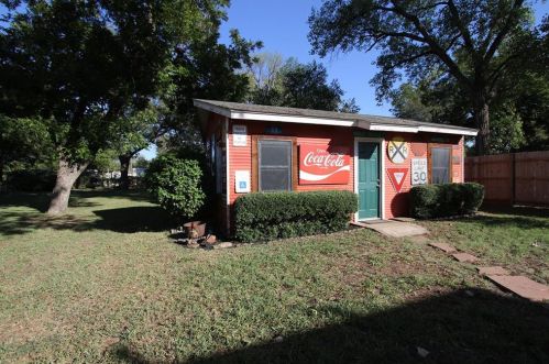 416 Palmetto Dr, Fort Worth TX  76114-3743 exterior