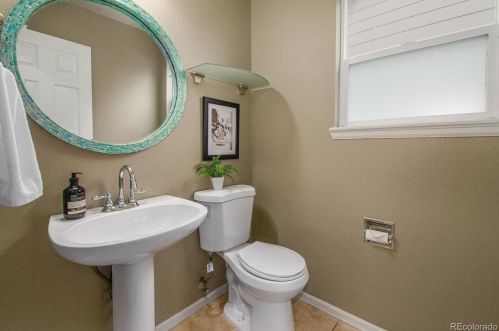 4139 Rome St, Aurora CO 80016-6023 exterior