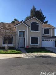 1711 Hearthstone Ln, Manteca, CA 95336-2875