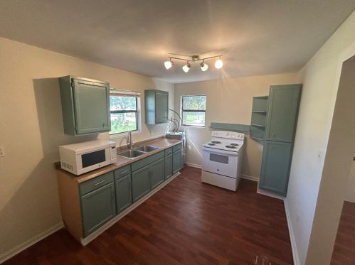 404 Burnet St, Richmond TX  77469-4504 exterior