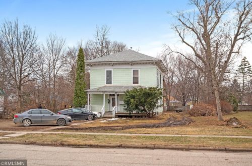 328 4th St, Litchfield, MN 55355-2296