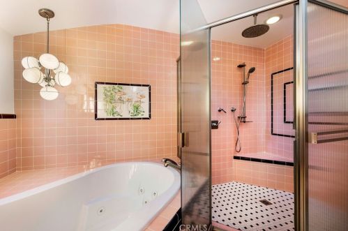 1107 Riviera Dr, Santa Ana CA 92706-1841 exterior