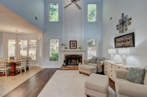 805 Liberty Ives Dr, Auburn, GA 30011-2273