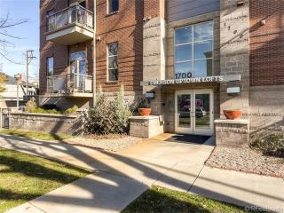 1700 Emerson St, Denver CO  80210-3230 exterior
