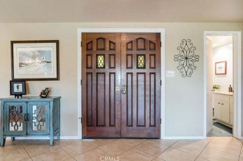4005 Declaration Ave, Calabasas, CA 91302-5742