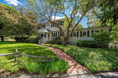 36 Melissa Dr, Nashua, NH 03062-3649