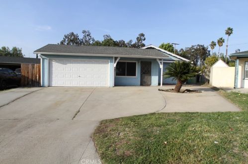 1260 Prospero Dr, Covina, CA 91722-2133