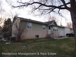 1120 Hillcrest Dr, Fort Collins CO  80521-4245 exterior
