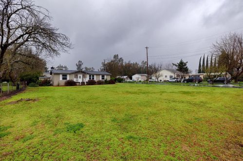 252 Wright Ave, Gridley, CA 95948-9200
