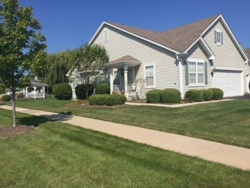 601 Chestnut Rdg, Minooka, IL 60447-9294